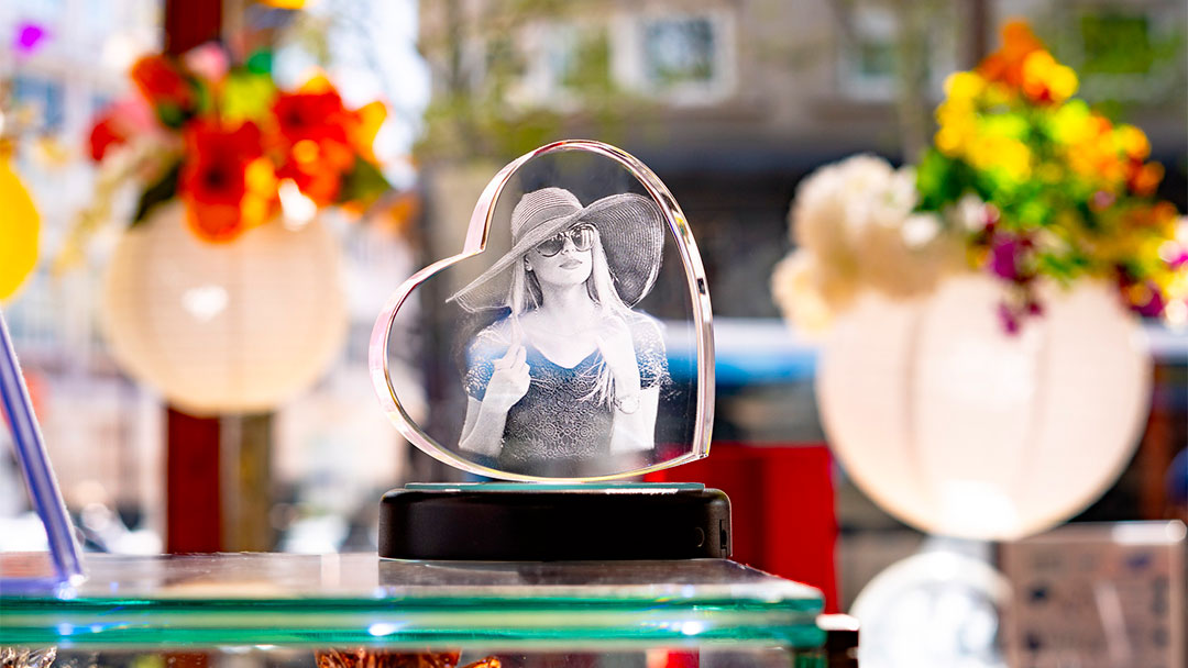 La gravure 2D dans le verre, c'est quoi ?