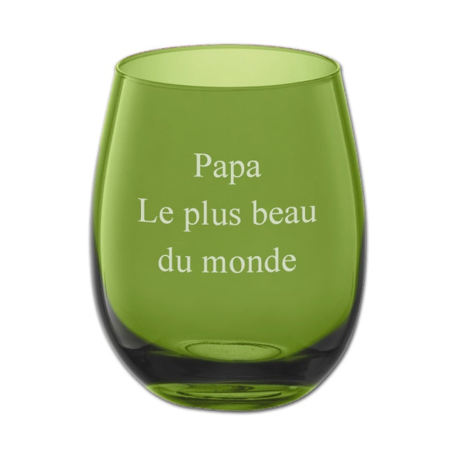 Verre coloré vert personnalisable avec message « Papa le plus beau du monde », idéal pour un cadeau unique.