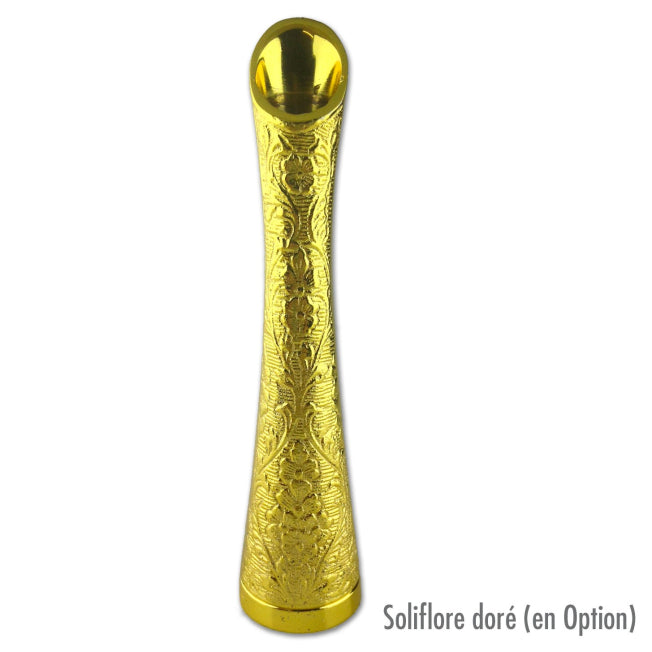 Soliflore doré en métal finement gravé, idéal en option pour sublimer votre rose éternelle et en faire un objet déco raffiné et précieux.
