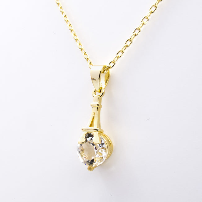 Découvrez nos bijoux personnalisés gravés avec soin. Offrez un cadeau raffiné et unique qui reflète vos sentiments et crée un souvenir précieux.