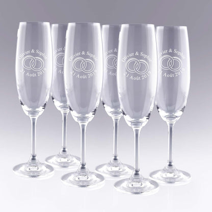 Lot de 6 flûtes à champagne personnalisées avec prénoms, date et alliances entrelacées. Cadeau idéal pour un mariage, un anniversaire ou des noces.