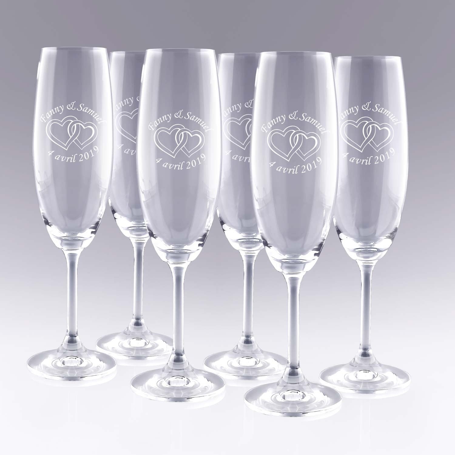 Lot de 6 flûtes à champagne personnalisées avec prénoms, date et motif de cœurs entrelacés. Cadeau idéal pour mariage, fiançailles ou Saint-Valentin.