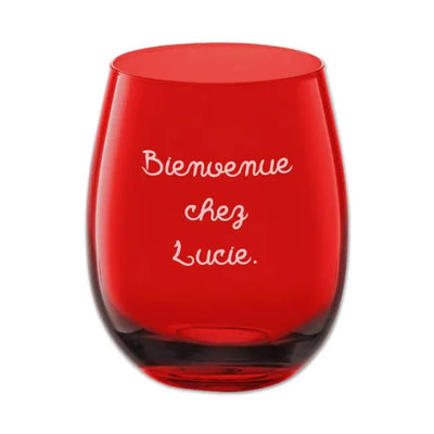 Verre coloré rouge à personnaliser avec une dédicace gravée, parfait pour un cadeau original et unique.