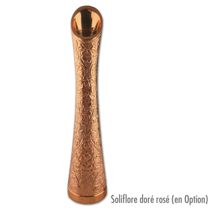 Soliflore doré rose en métal finement gravé, parfait pour sublimer votre rose personnalisée. Option idéale pour un cadeau romantique et raffiné.
