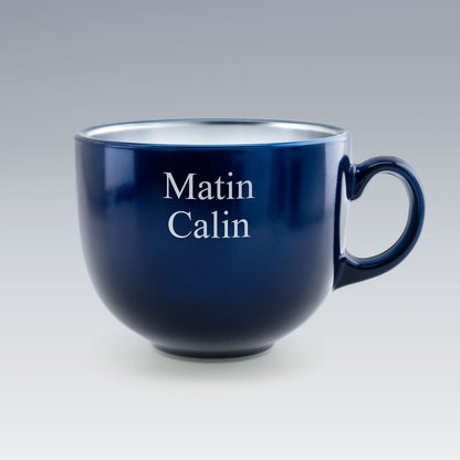 Tasse Jumbo bleue personnalisée "Matin Calin" par Luminarc. Un mug cocooning parfait pour savourer votre boisson chaude préférée avec tendresse.