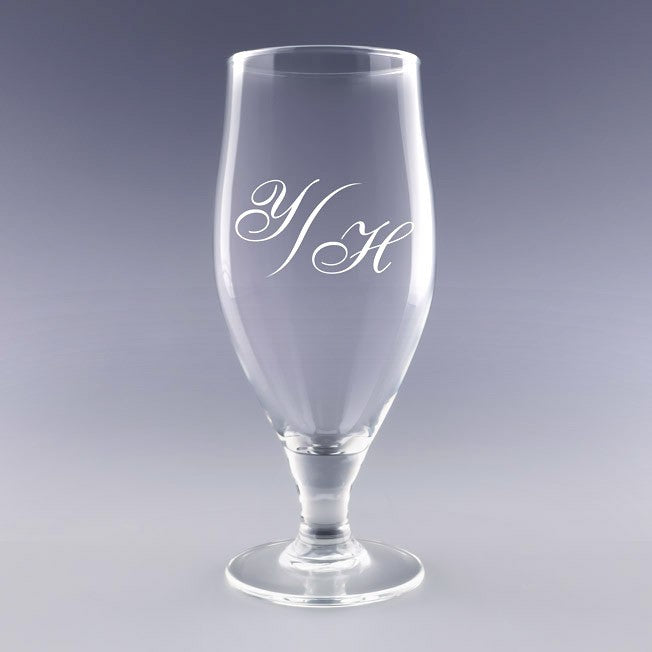 Verre à bière personnalisé 50 cl avec monogramme gravé – un cadeau élégant et raffiné à offrir pour toutes les occasions.